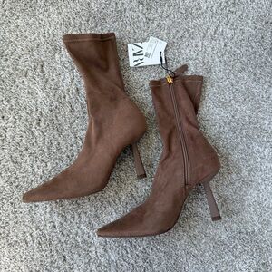 NWT Zara Brown Suede Ankle Boots